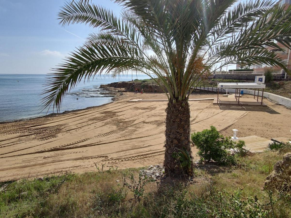 شقة Fantastic Seaview تورّيفيِخا المظهر الخارجي الصورة